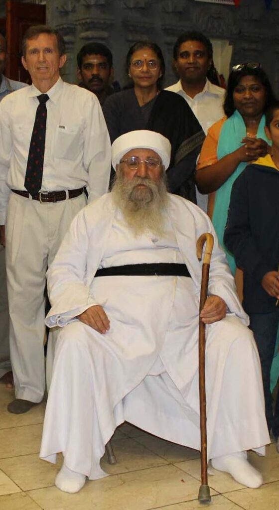 Baba Sheikh Khurto Haji Ismael in Washington DC with Patrick Harrigan at left